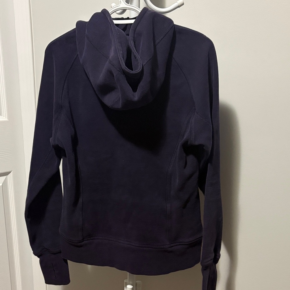 Lululemon jacket - Picture 3 of 6